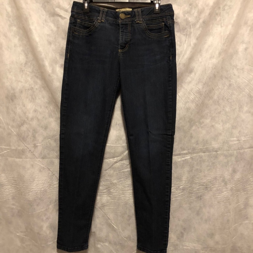 Democracy Ab Technology Jeans Size 8 No Gap Waist